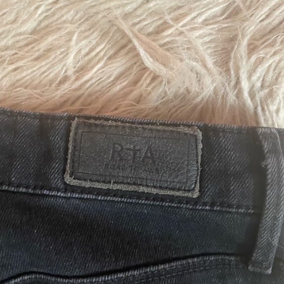 Too small for me But super cute! - Picture 3 of 11